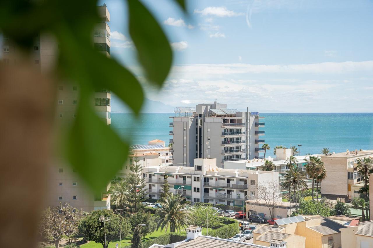 Апартаменты Monko Santa Catalina Торремолинос Экстерьер фото